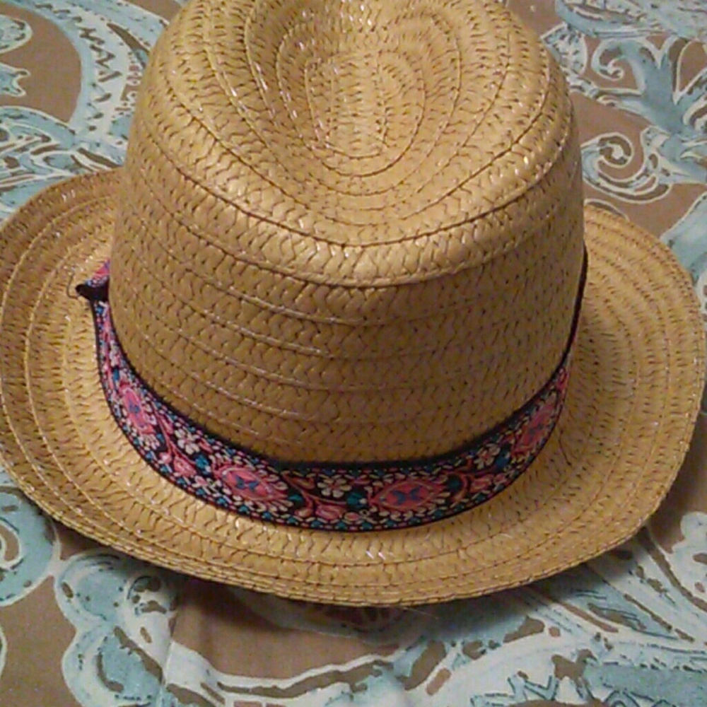Straw Hat - Picture 2 of 2